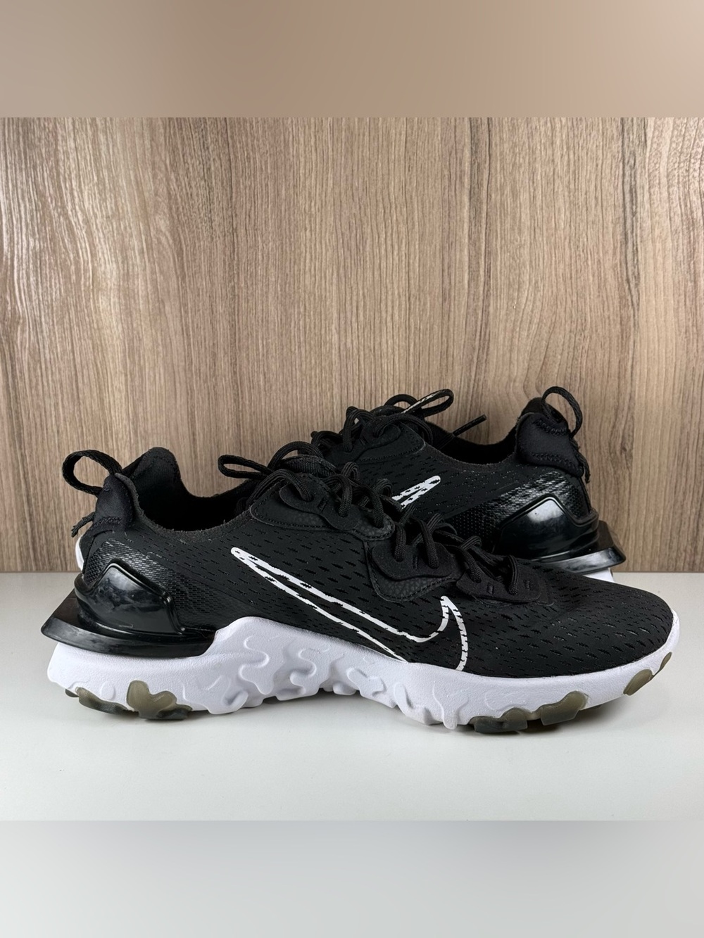 Nike React Vision Black White Running Shoes CD4373-006 Men’s Size 9 - Picture 6 of 9